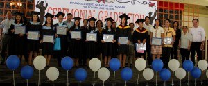 DSWD-7 assistant regional director for administration Marcial Fernandez (extreme right) together with the SGPPA Cum Laude graduates pose for a souvenir photo during the SGPPA ceremonial graduation last April 7, 2016 at the Cebu Normal University.